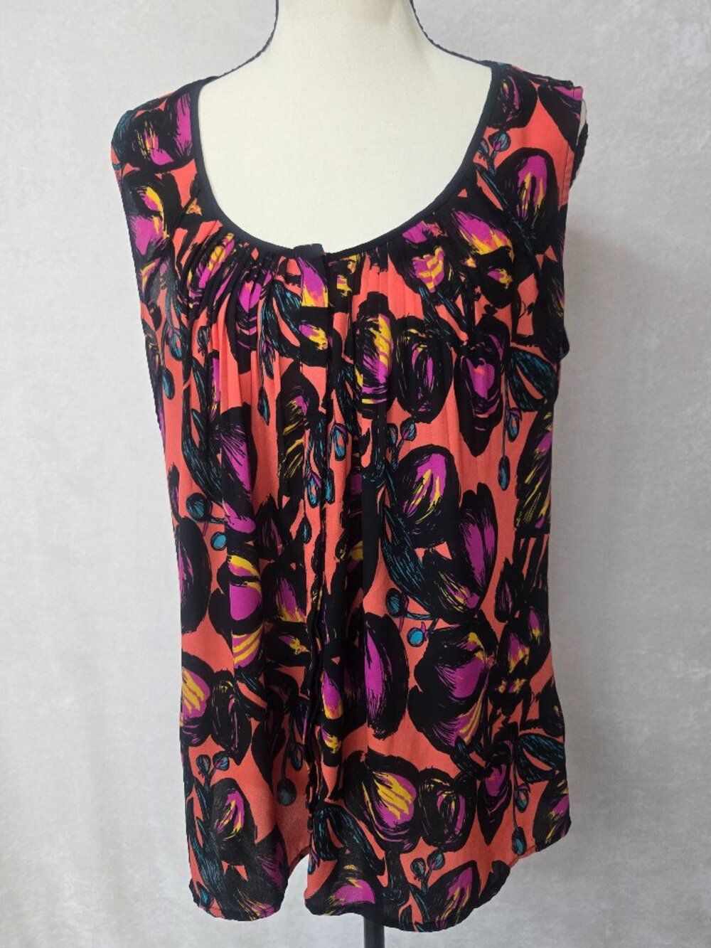 Worthington Abstract Floral Pleated Tank Top Blouse Coral Purple Black‎ Size L